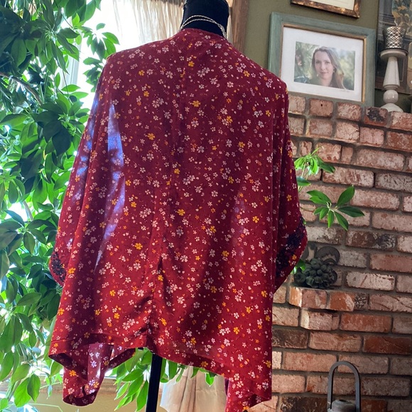 Arizona light weight coverup with embroidered embellishments. Worn once. - Picture 2 of 7